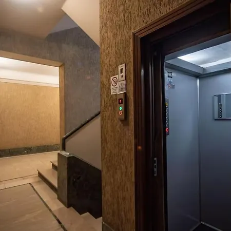Homely - Spacious In Gianicolo District * Roma