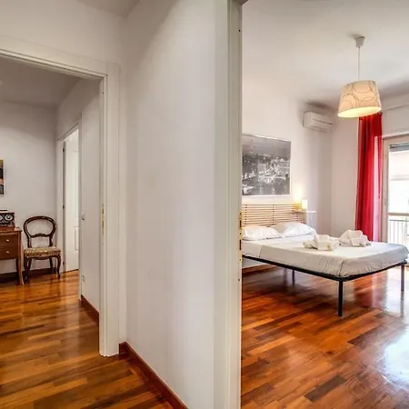 Homely - Spacious In Gianicolo District