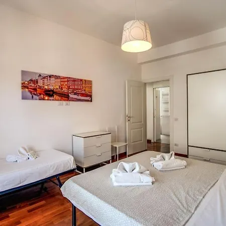 Homely - Spacious In Gianicolo District * Roma